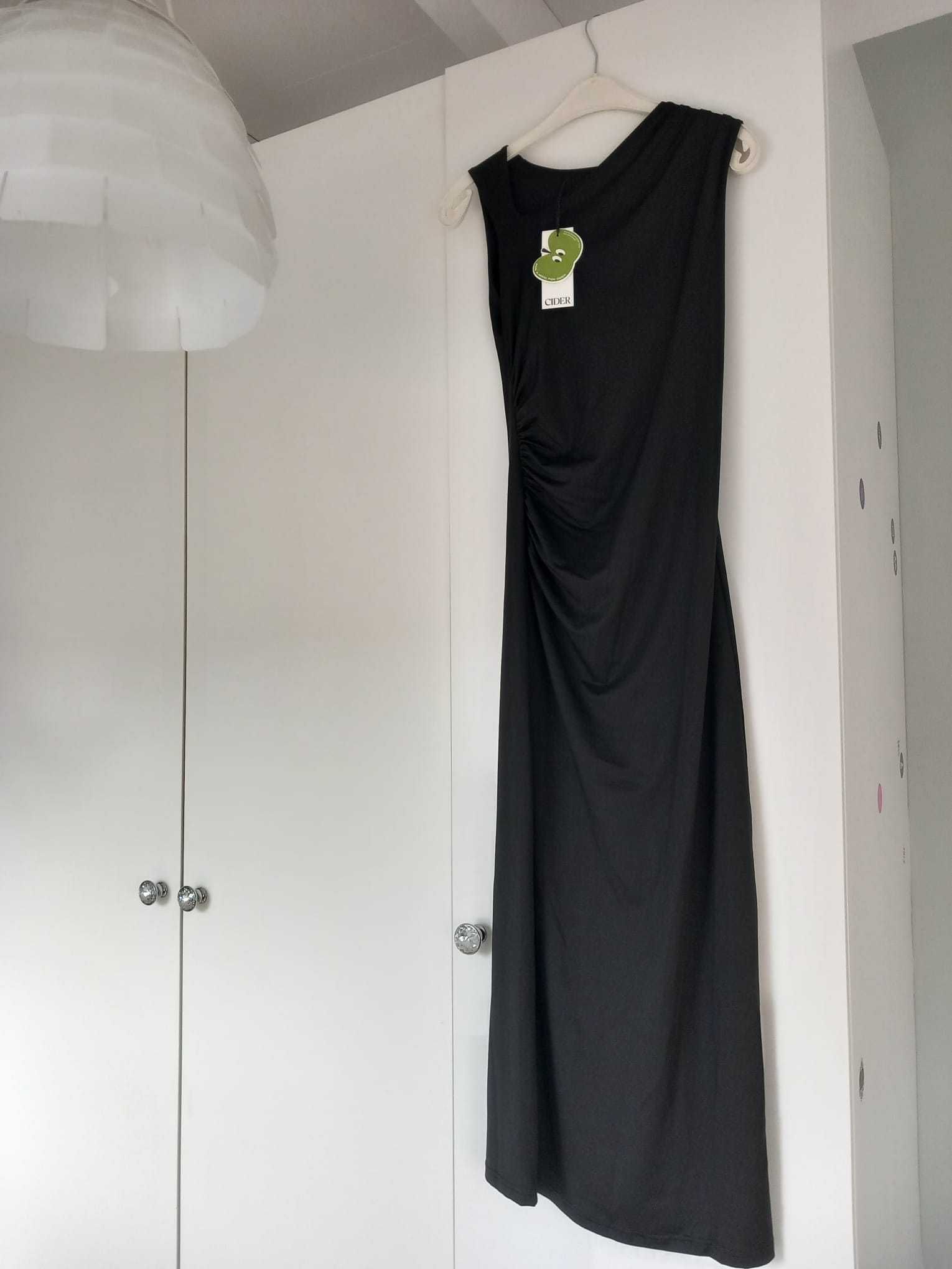 Sukienka czarna wizytowa 34  xs
