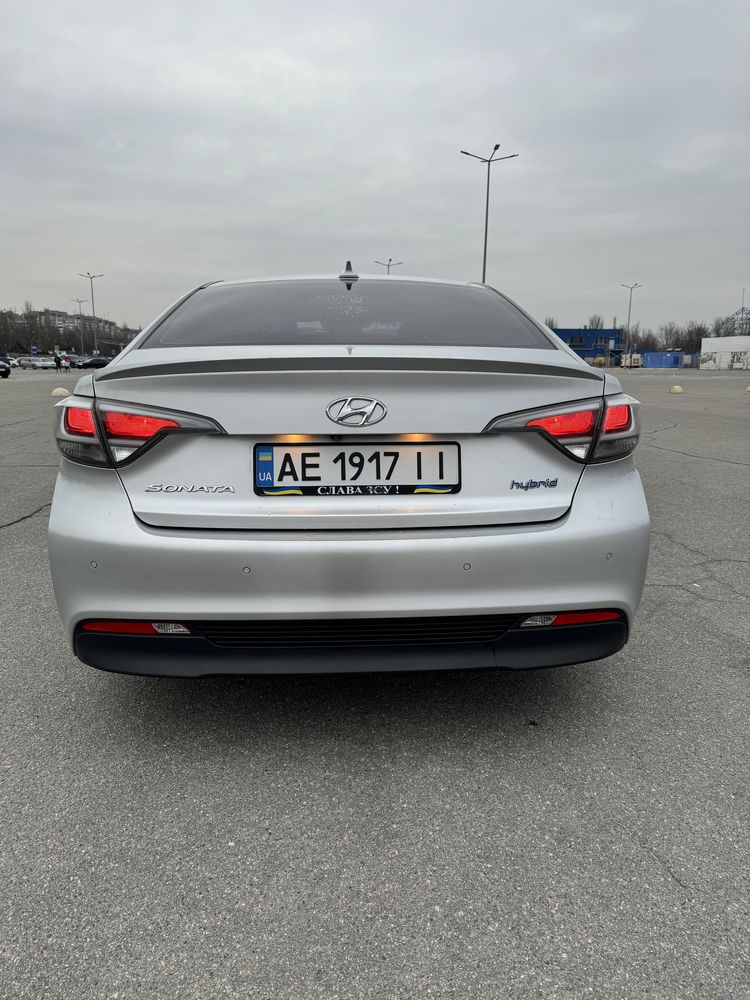 Продам авто Hyundai Sonata 2015 Hibrid