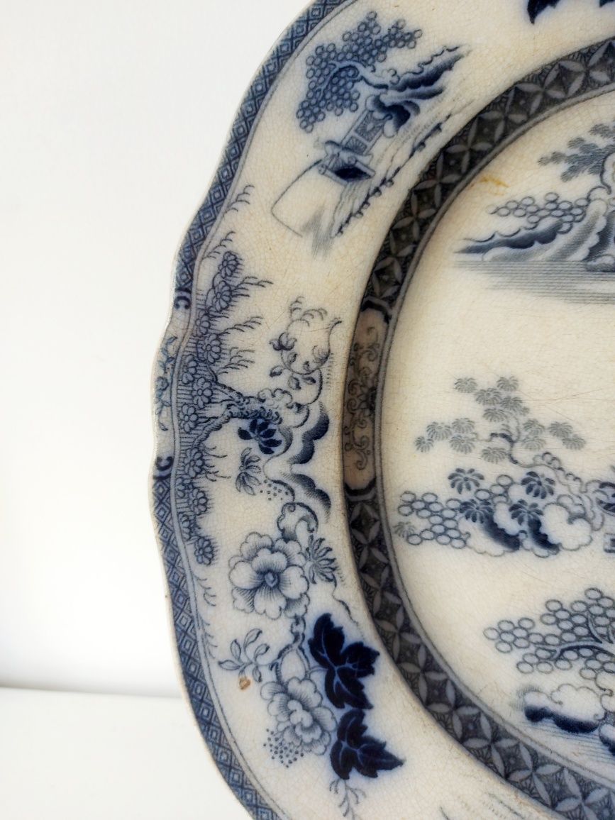 Travessa azul em porcelana inglesa J. Meier & Son do Séc. XIX