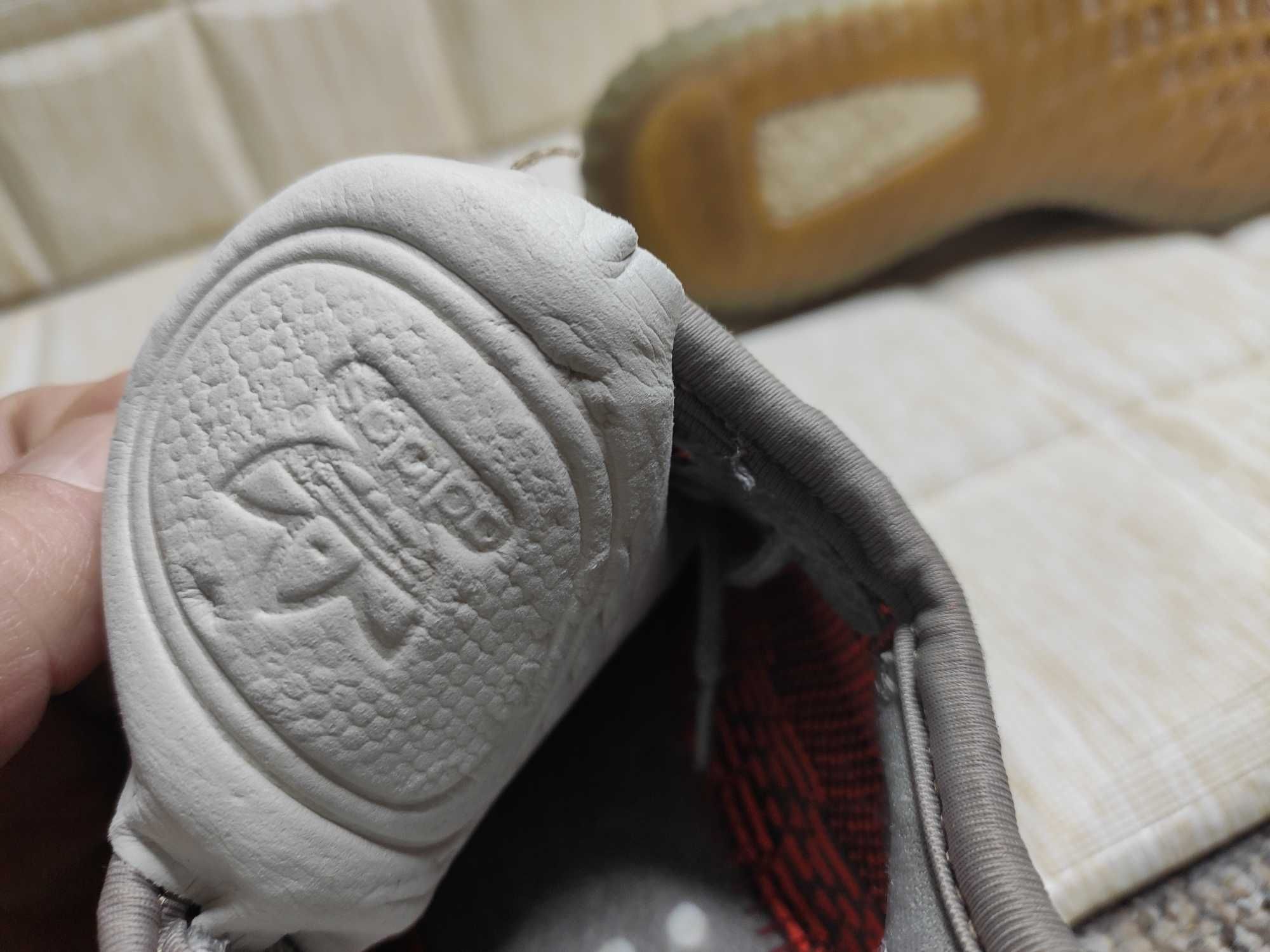 Adidas Yeezy boost 350 beluga, rozmiar 37, stan bardzo dobry