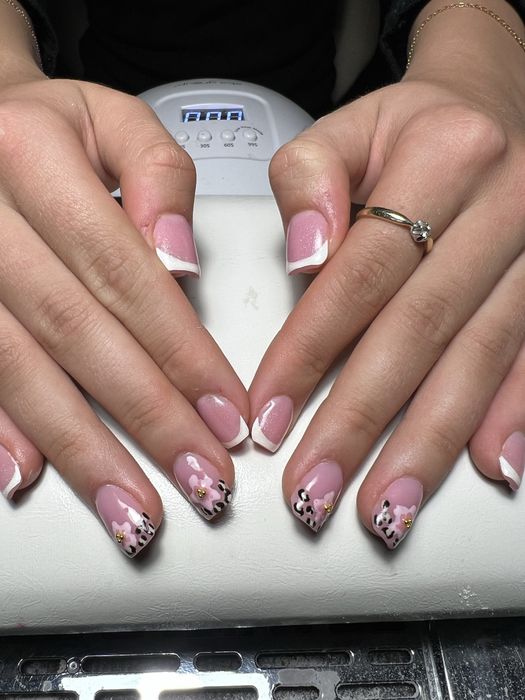 Stylizacja paznokci Swarzędz, Gryniów