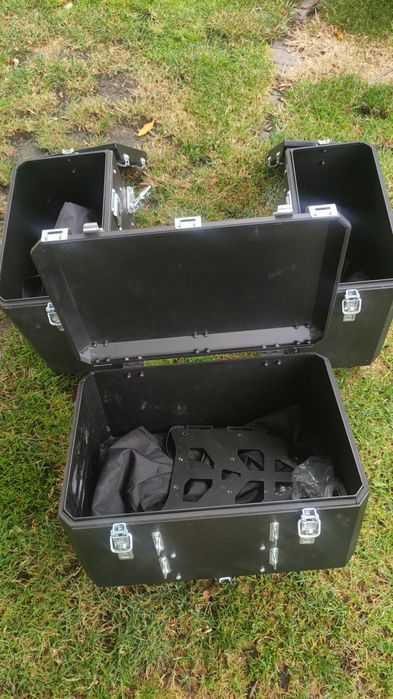 Kufry aluminiowe motocyklowe z torbami wewnętrznymi – komplet