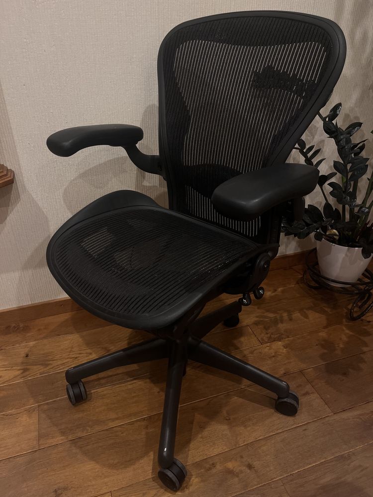 Herman Miller Aeron B krzesło biurowe