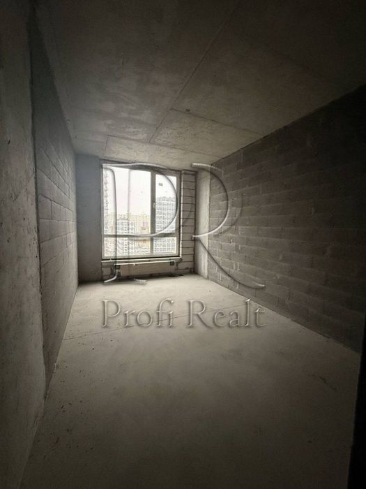 Продаж 4 кімн. квартири ЖК Варшавський/Родини Крістерів/Ретровіль