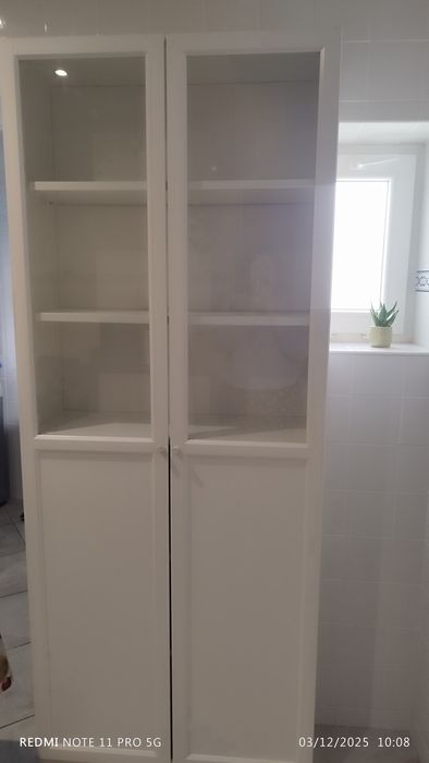 Móvel com varias divisões para cozinha o sala