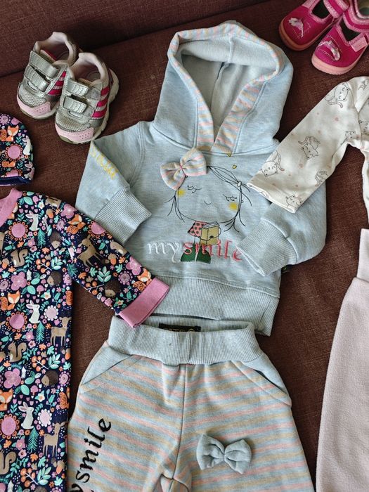 Пакет речей на дівчинку розмір 68