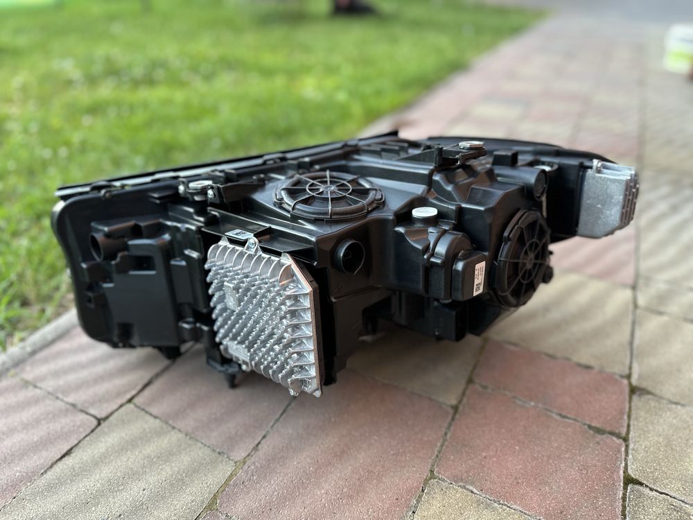 Фари bmw g30 adaptive led