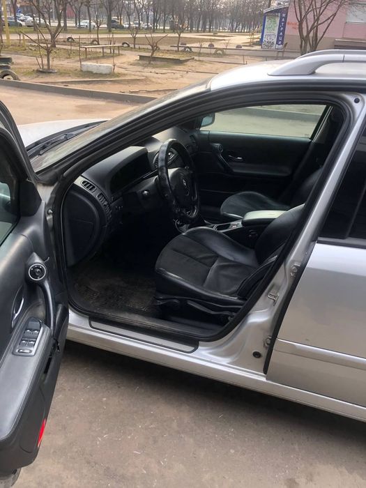Авто Renault продам