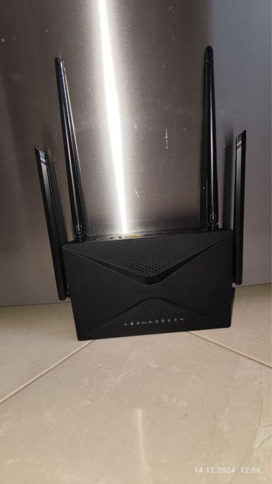 Беспроводной гигабитный маршрутизатор