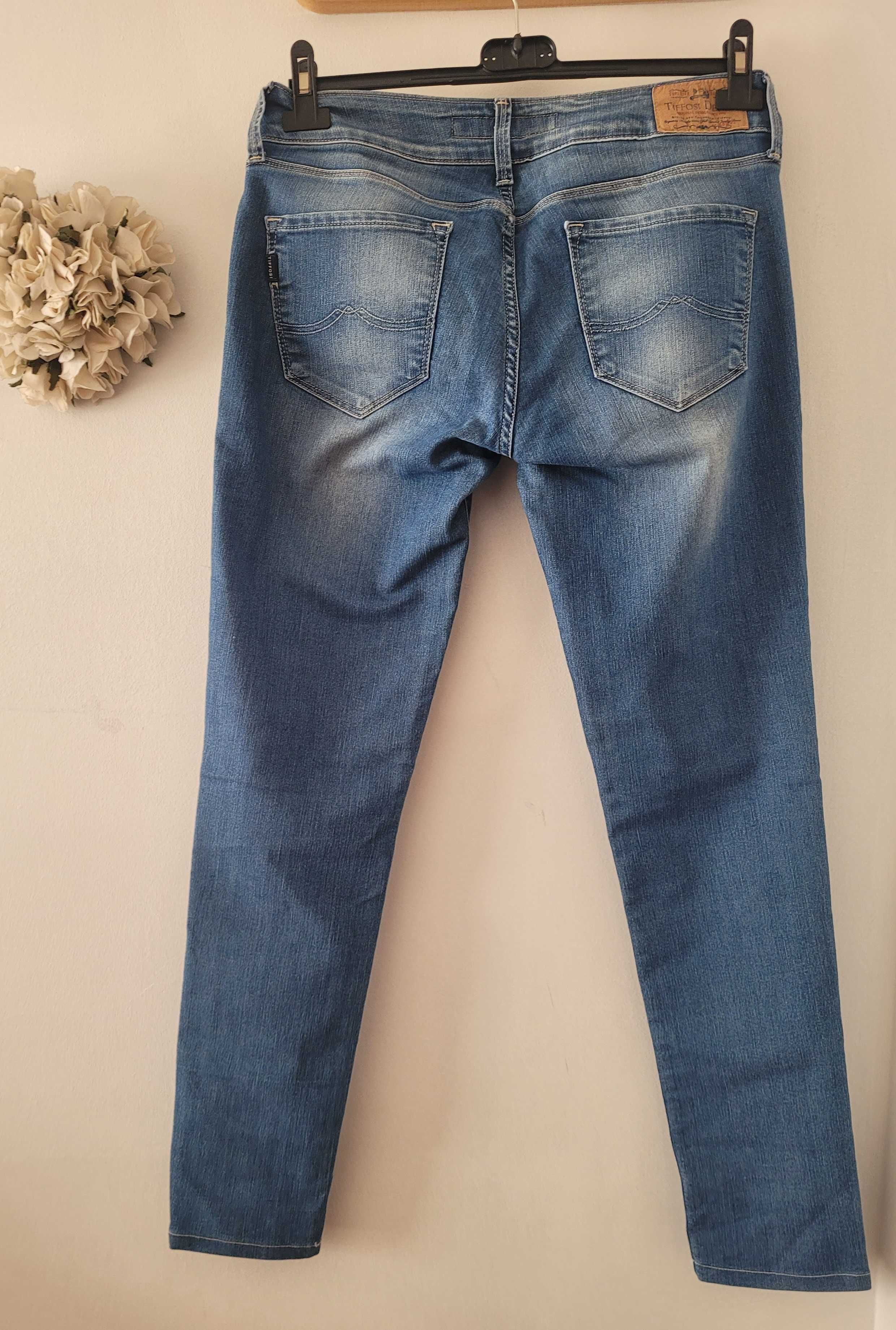 Calças ganga marca Tiffosi Denim