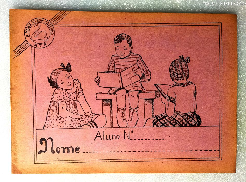 Antigos  cadernos escolares  (8)