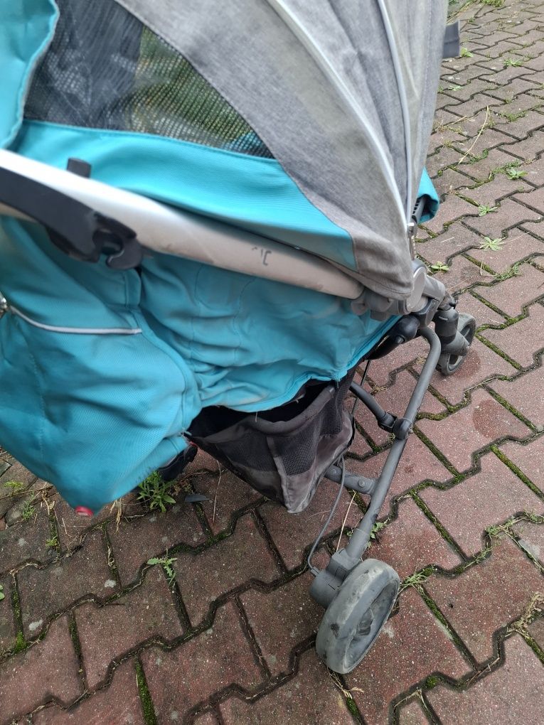 Wózek dziecięcy spacerówka