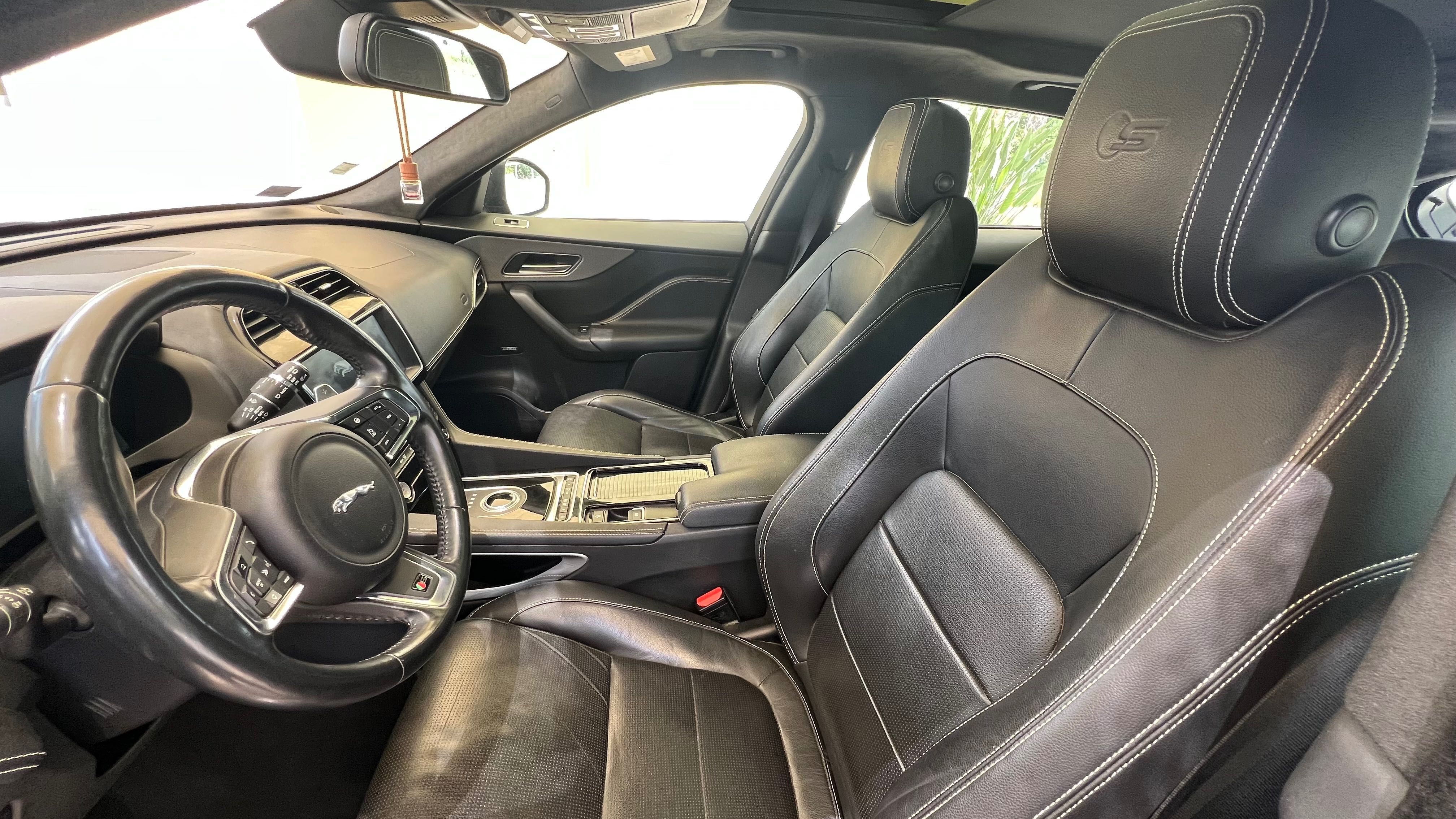 Vendo Jaguar F-Pace Sport 2016 - V6-300 cv-750 nm-diesel