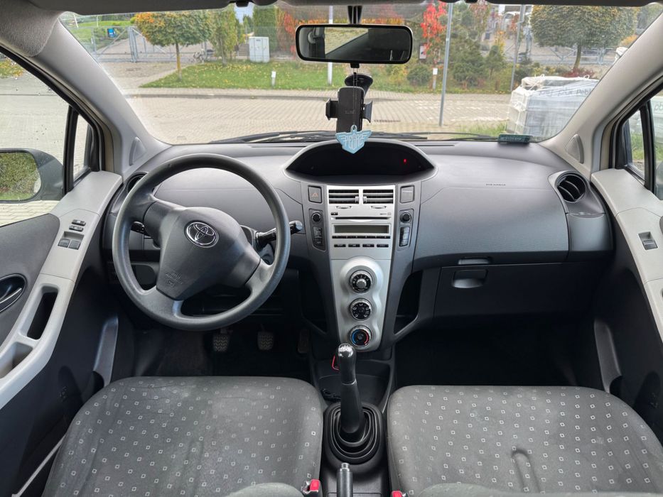Toyota Yaris II P9 1.3B 07r.