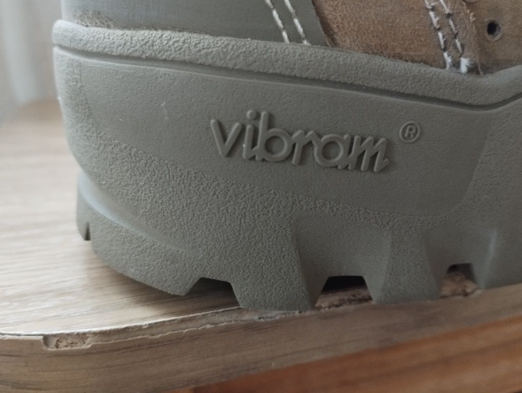 НОВІ Війскові берци США Gore-tex Bates Mountain Combat Boots 9.5(42.5)