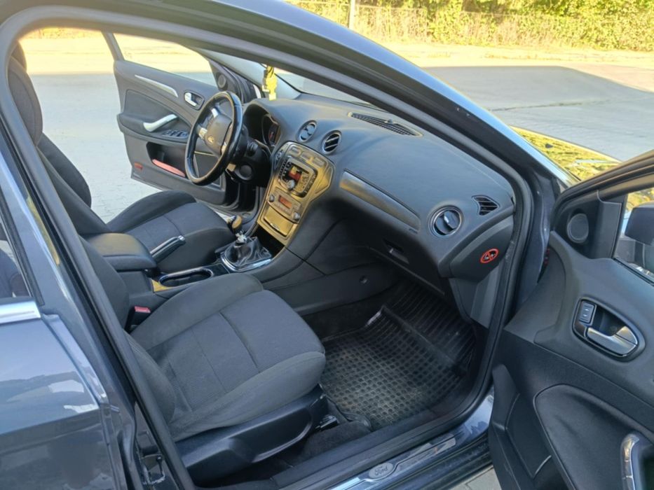 Ford Mondeo MK4 Converse+