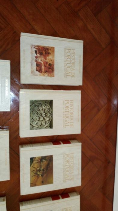 NOVO PREÇO!! História de Portugal 8 Volumes