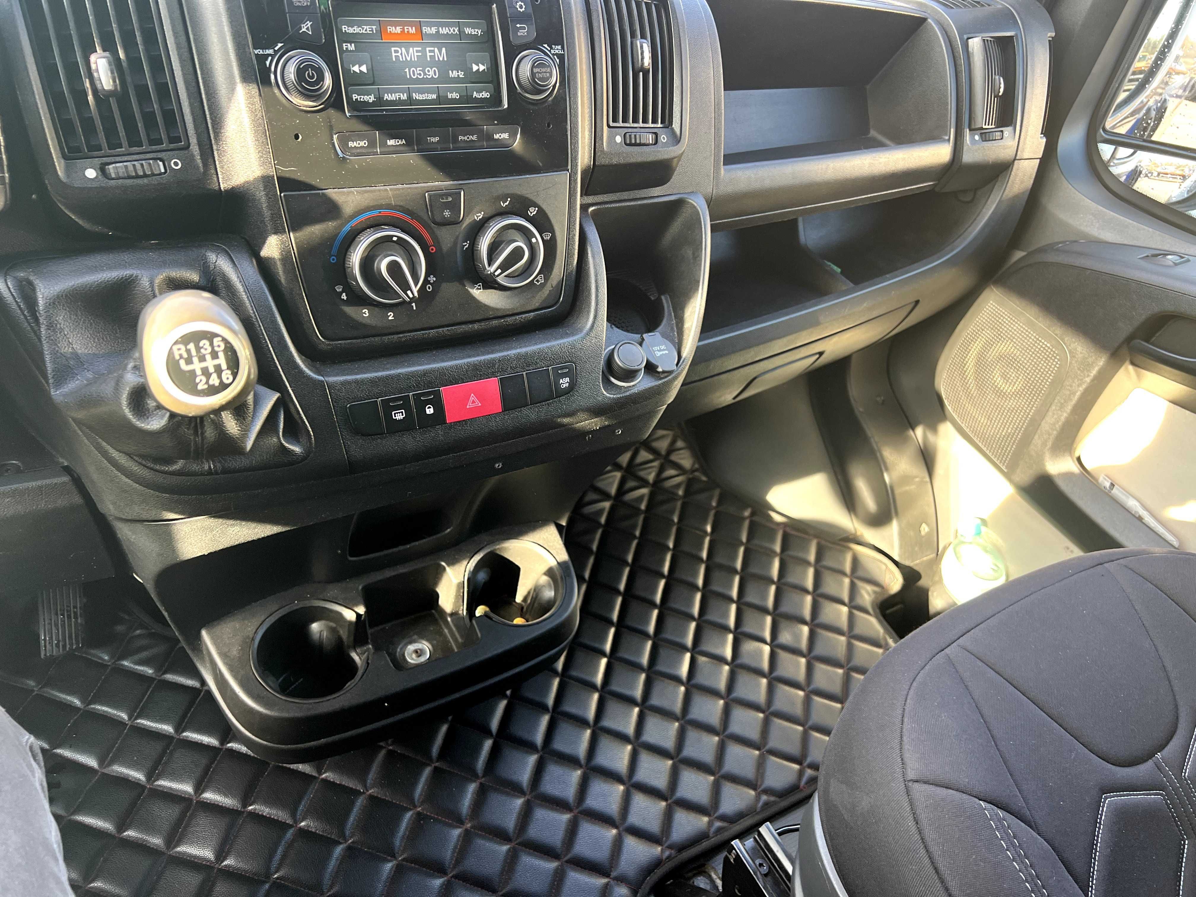 PEUGEOT  Boxer HY1  Kamper