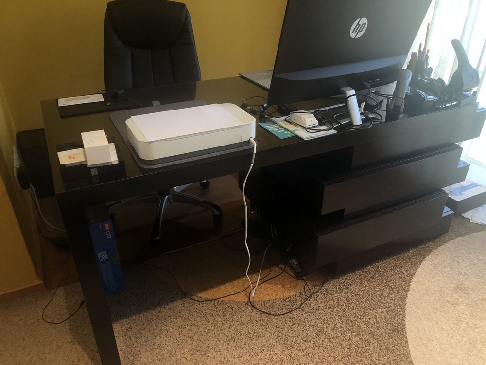 Secretaria para escritorio em madeira wengue 1,60m x 0,80m