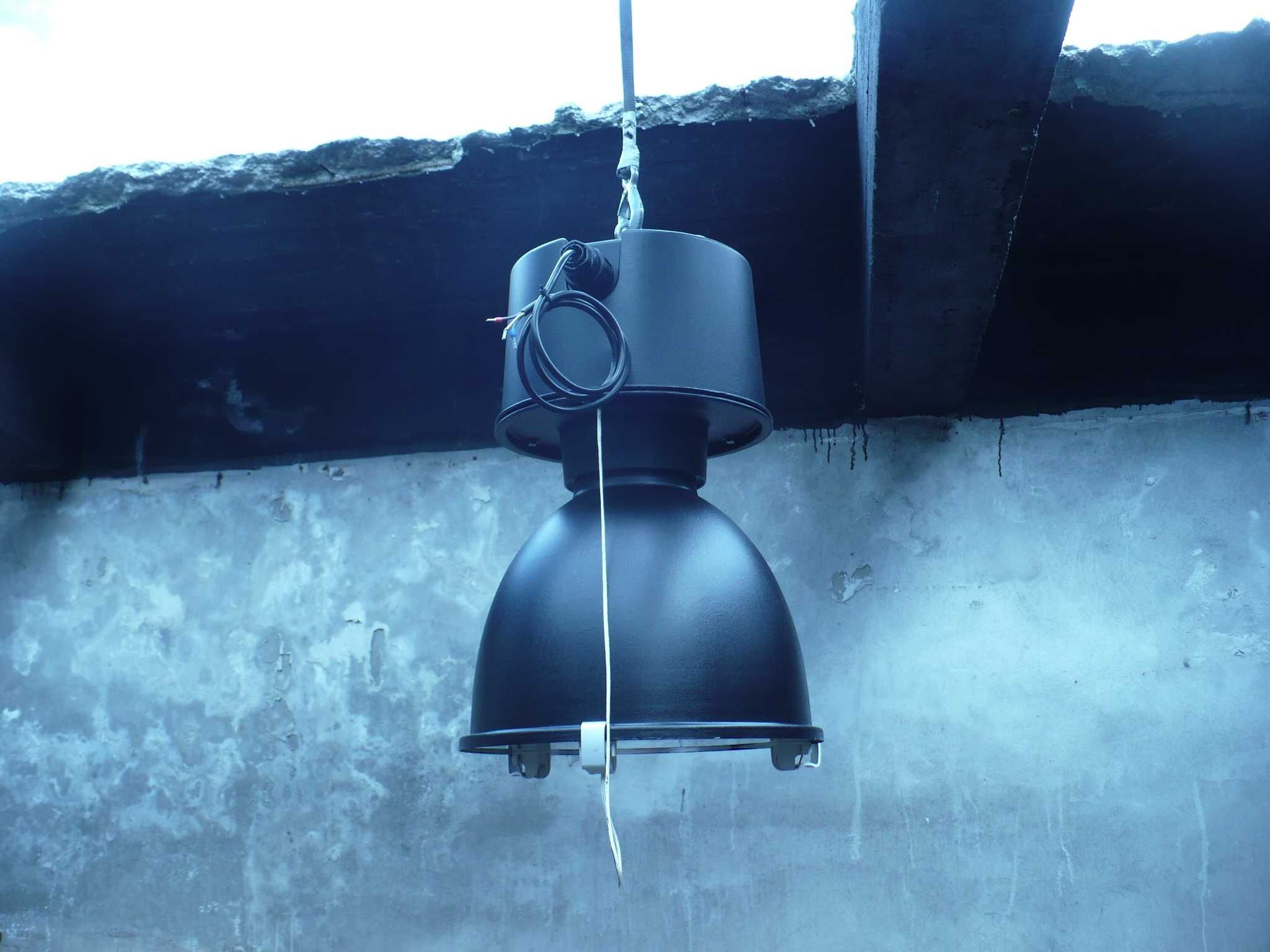 Lampa, lampy typu loft industrialna