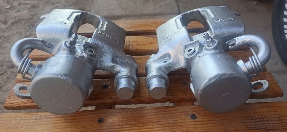 Задні супорта на Форд Мондео 1-2, Універсал