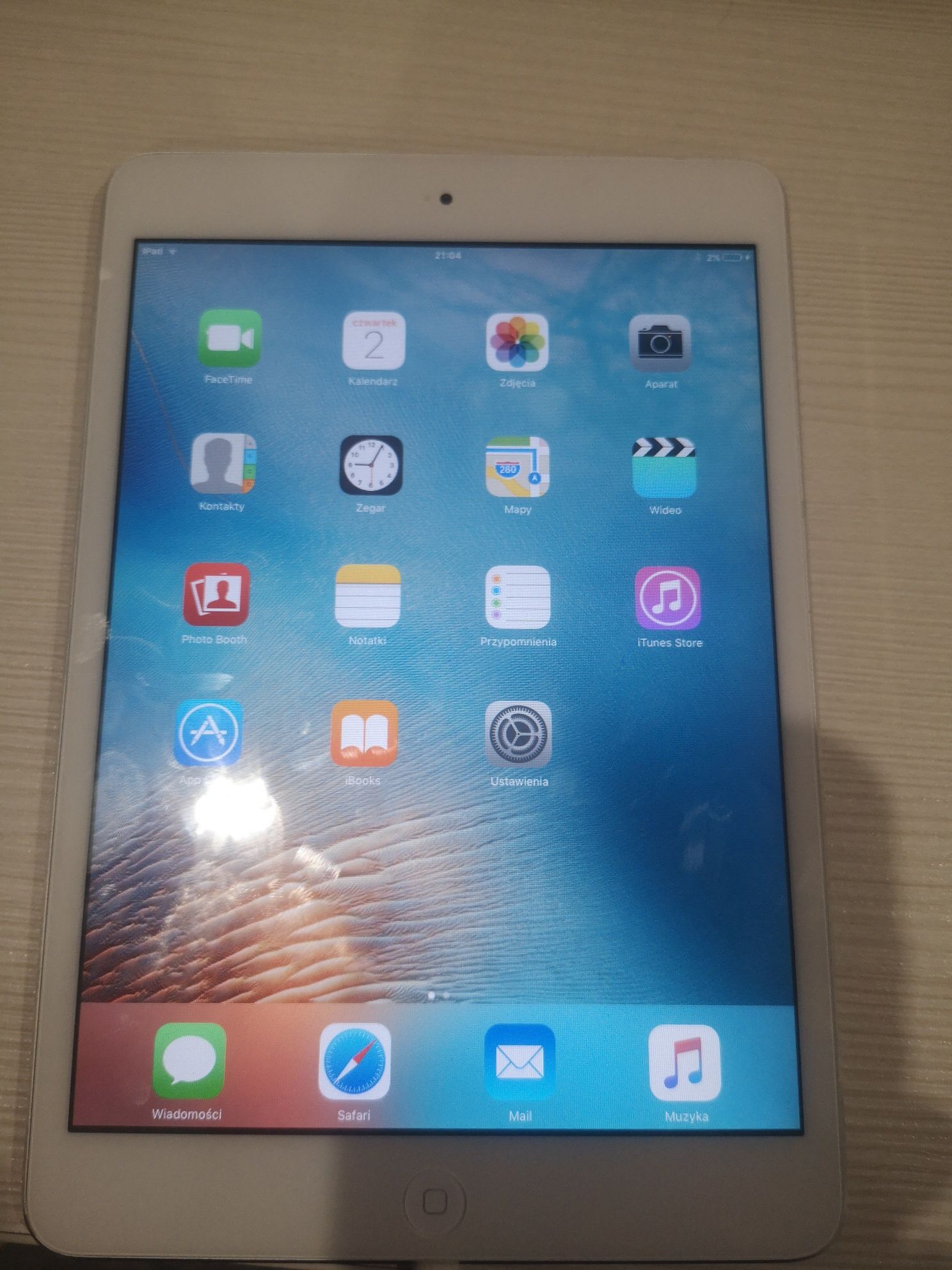 iPad mini A1432 .