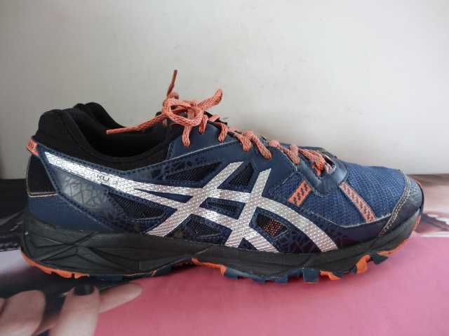 Buty ASICS GEL-KANAKU 3 roz 46 Bieganie Sportowe