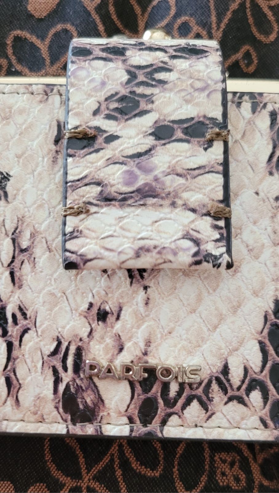 Carteira Parfois