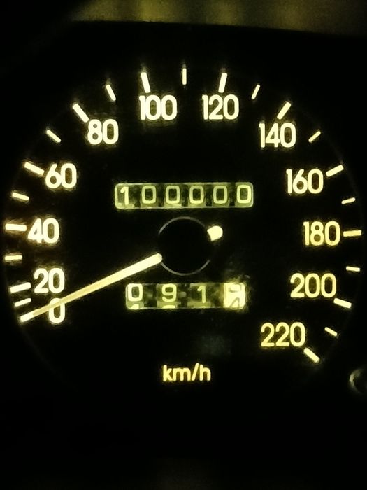 Легковий автомобіль поляк