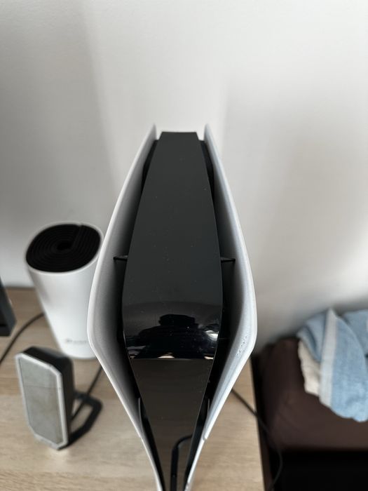 PS5 Slim digital edition como nova, caixa, recibo, garantia