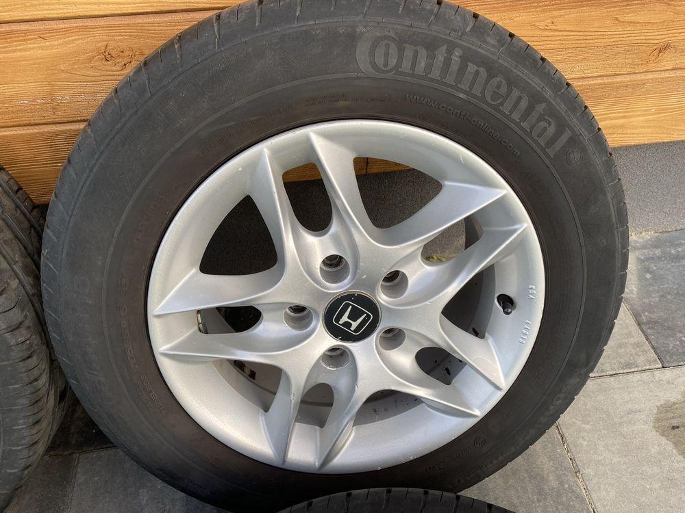 Koła letnie felgi 15 cali Honda 5x114,3 opony 205/65/15