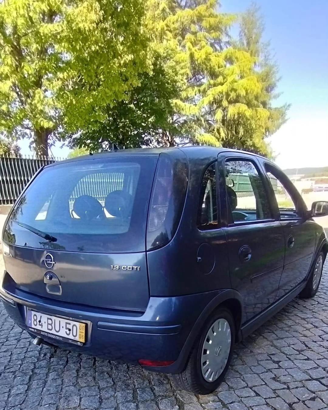 Opel Corsa Gasóleo - Poucos Kms