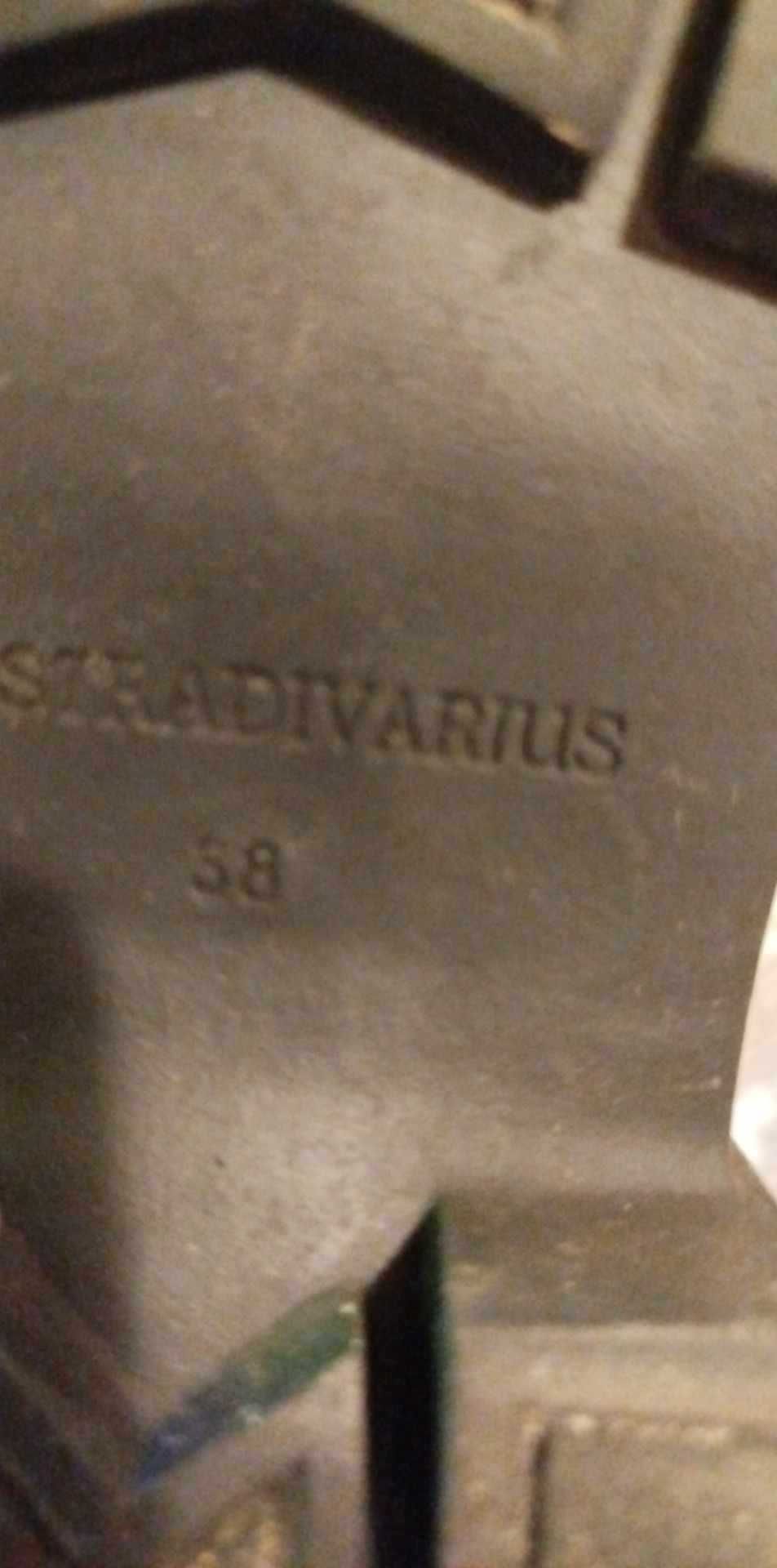 Trapery, botki, glany gwarantuję satysfakcję. Stradivarius