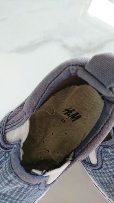 Buty/kapcie dziecięce na gumkę H&M