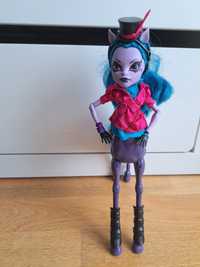 Lalka Monster high Avea Trotter Doll