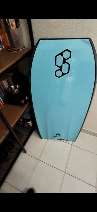 Prancha Bodyboard SCIENCE Style loaded F4 quad vent 41.5''