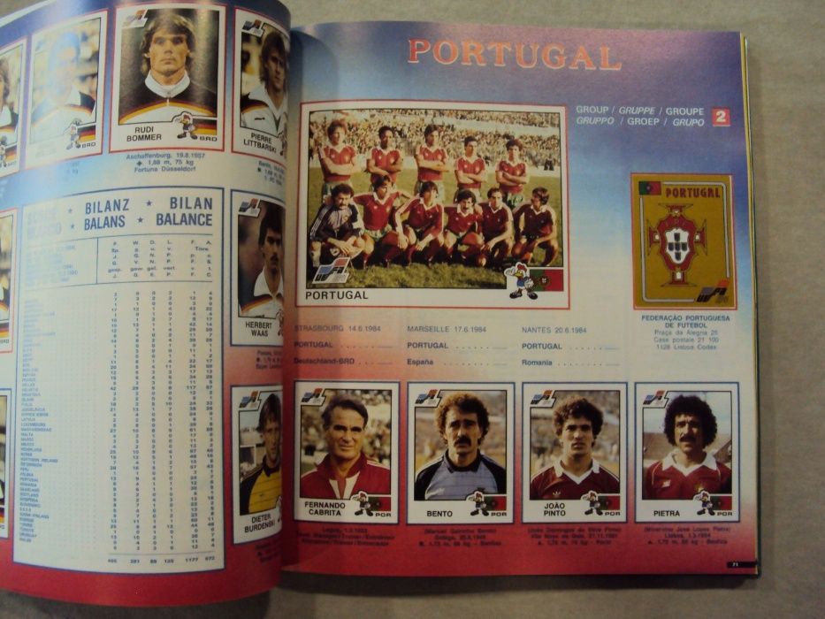 2 Livros Panini - Europeus 1980 a 2004 | Mundiais 1970 a 2002