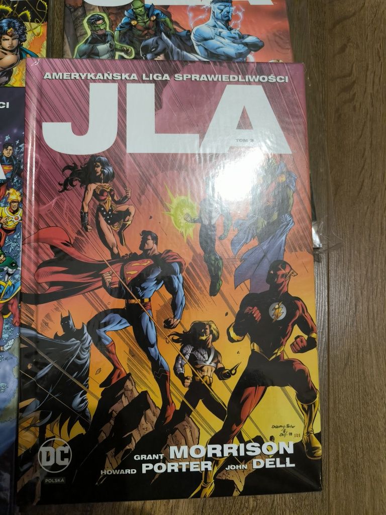 JLA amerykańska liga sprawiedliwości 4 tomy!
