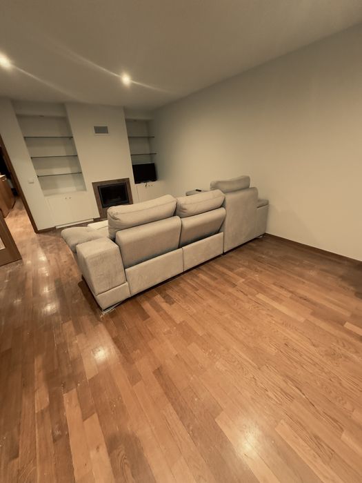 Sofá Espetacular com Relax Elétrico e Chaise Longue | Como Novo!