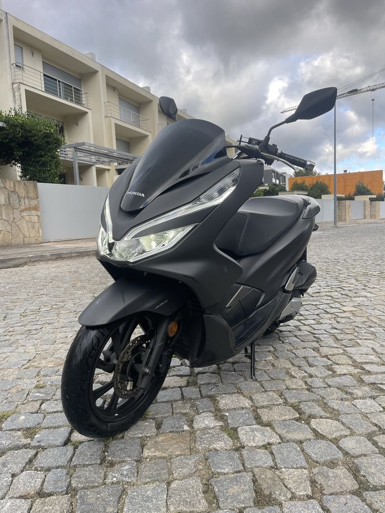 Honda PCX 2020 *