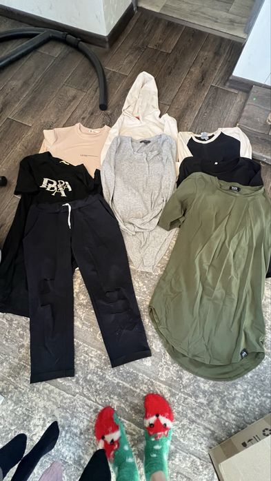 Плаття, лосини, костюм, кофта , все в одному пакеті