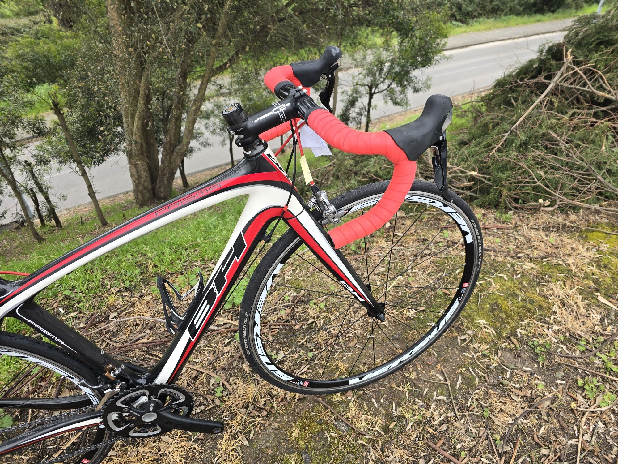 Bh de carbono com 105 como nova