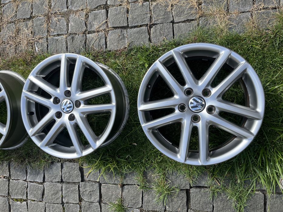 Диски 5 112 r17  оригінал vw