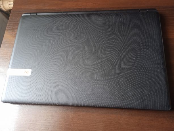 Packard Bell Easy Note ENTF1BM by Acer