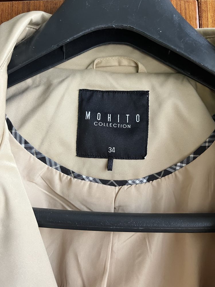 Бежевий тренч плащ Mohito Мохіто XS/S