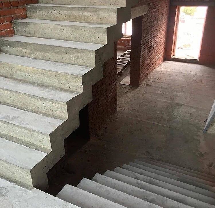 Сходи бетонні/бетон/ступеньки /лестница бетонная /монолітні /драбина/