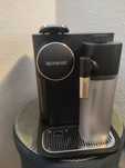Ekspres do kawy Nespresso DeLonghi Gran Latissima