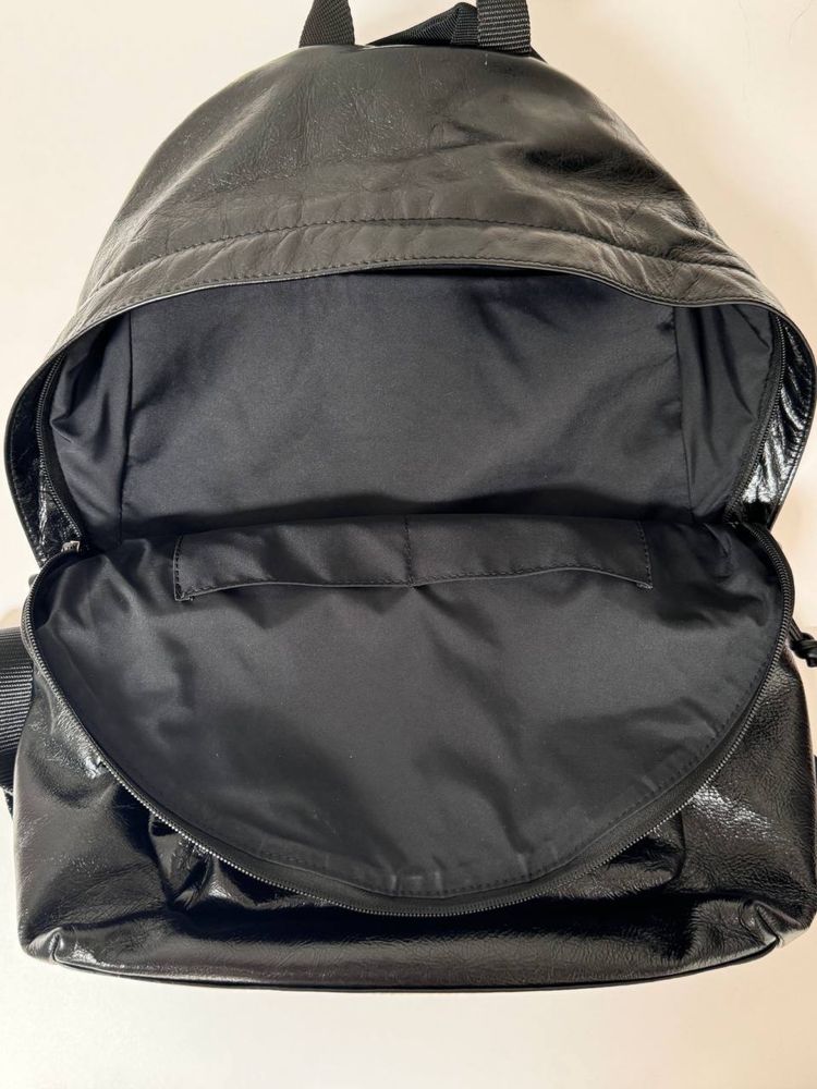 Рюкзак Balenciaga Explorer Leather Backpack