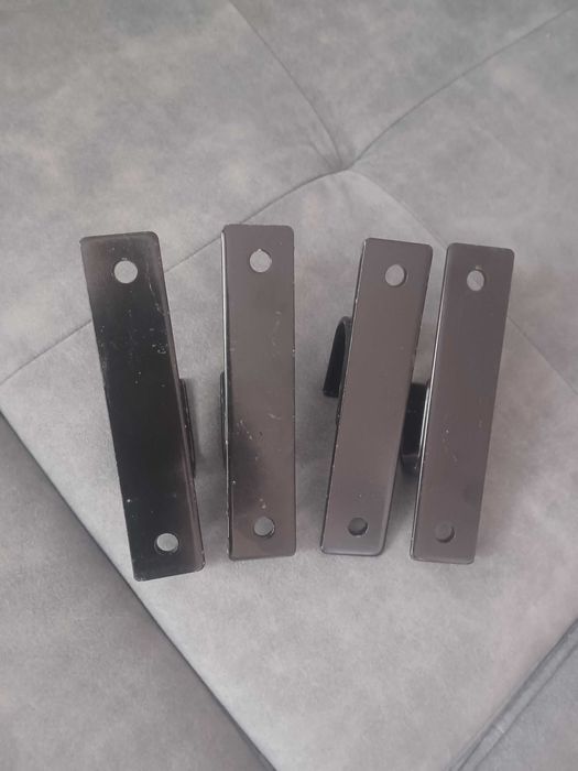 Drążek do podciągania 8 antypoślizgowych uchwytów 200kg Leogreen /445b