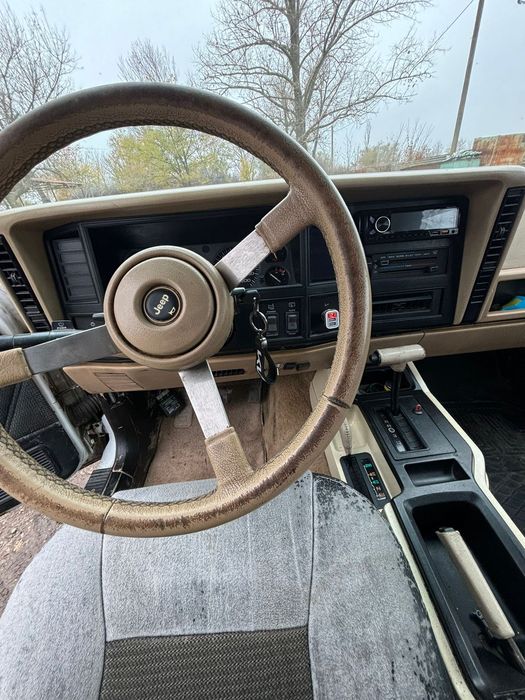 Jeep cherokee універсал